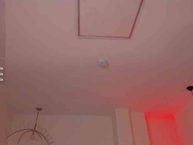 MaddisonCollins webcam