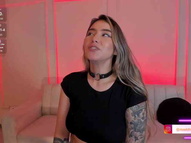 MaddisonCollins webcam
