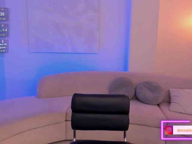 MaddisonCollins webcam