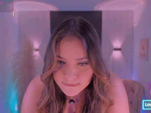IvyJones1 webcam