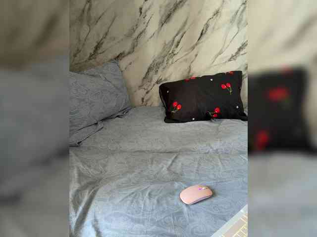 misssurprizisss Live Webcam on BongaCams