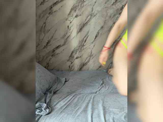 misssurprizisss Live Webcam on BongaCams