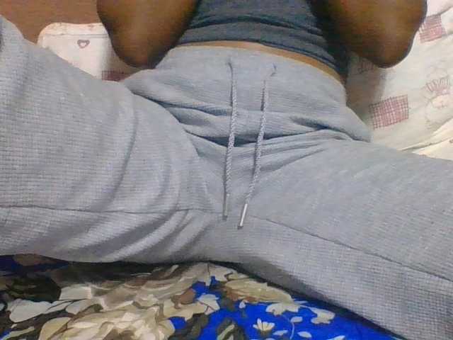 Olga34 live cam on BongaCams