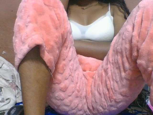 Olga34 live cam on BongaCams