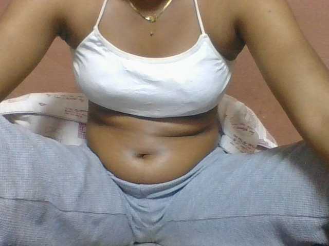 Olga34 live cam on BongaCams