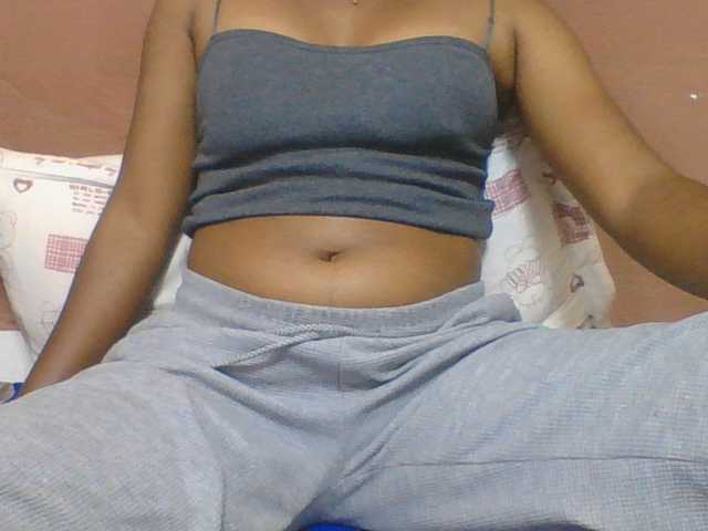 Olga34 live cam on BongaCams