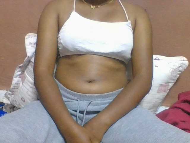 Olga34 live cam on BongaCams