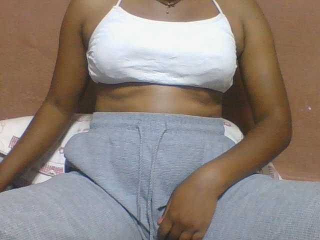 Olga34 live cam on BongaCams