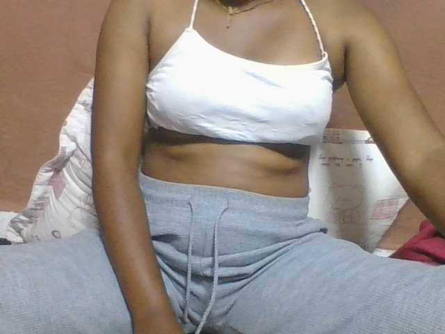 Olga34 live cam on BongaCams