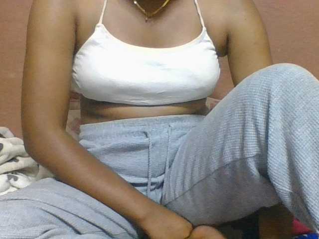 Olga34 live cam on BongaCams