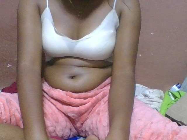 Olga34 live cam on BongaCams