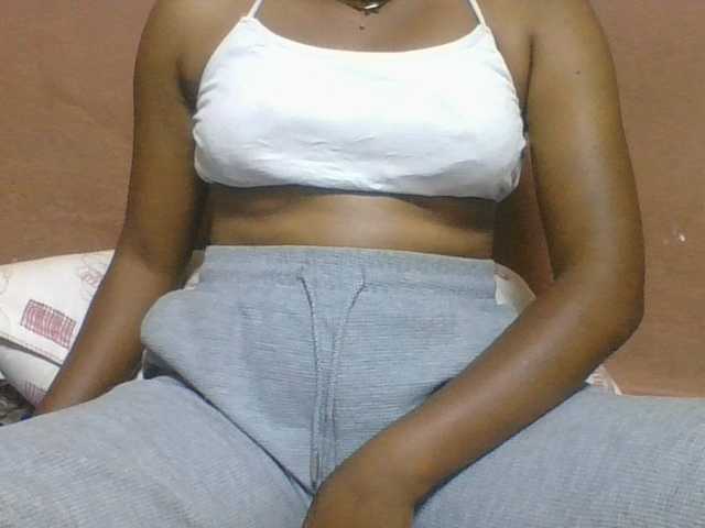 Olga34 live cam on BongaCams