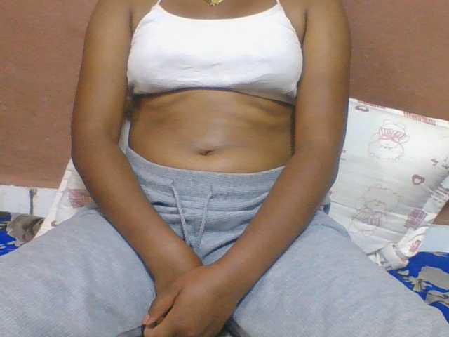 Olga34 live cam on BongaCams