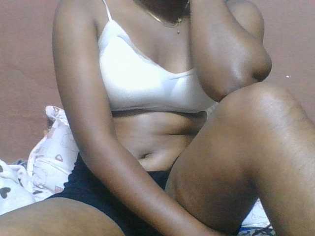 Olga34 live cam on BongaCams
