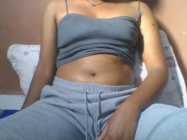 Olga34 live cam on BongaCams