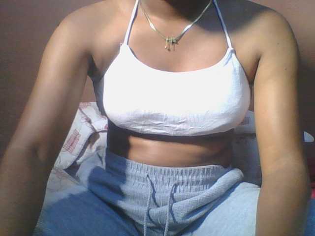Olga34 live cam on BongaCams