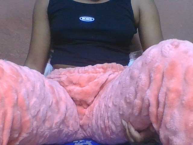 Olga34 — live female cam