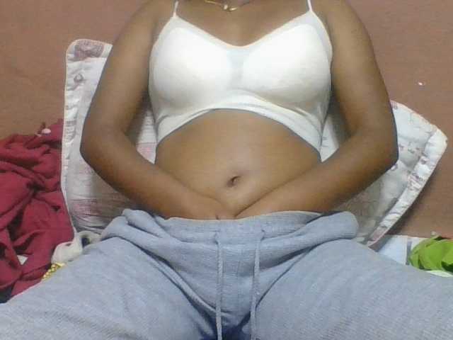 Olga34 live cam on BongaCams