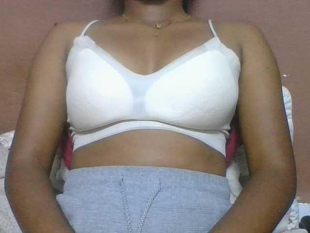 Olga34 live cam on BongaCams