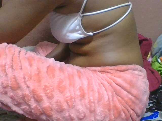 Olga34 live cam on BongaCams