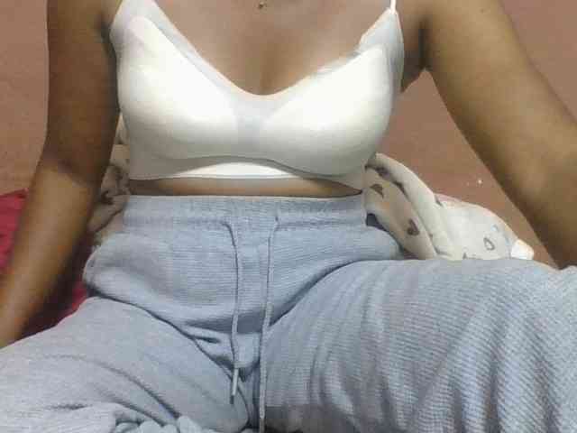 Olga34 webcam
