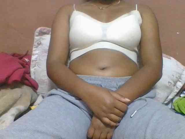 Olga34 webcam