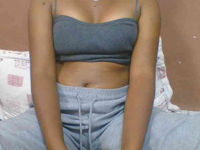 Olga34 webcam