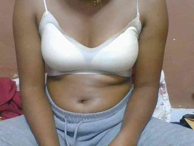 Olga34 webcam