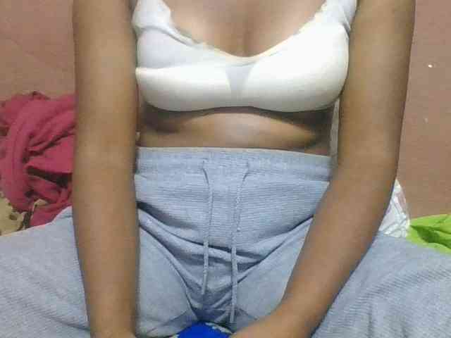 Olga34 webcam
