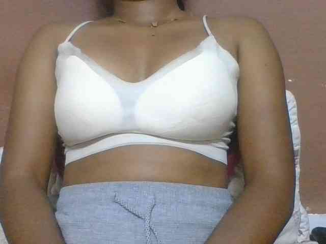 Olga34 webcam
