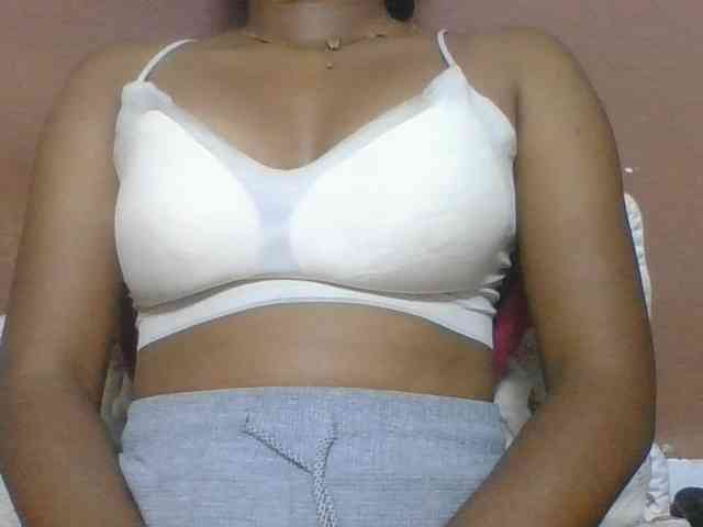 Olga34 webcam