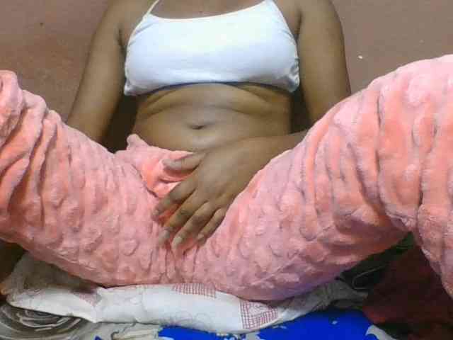 Olga34 webcam