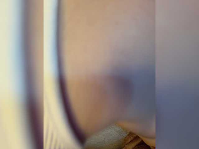 Milkkksheik-981 live cam on BongaCams