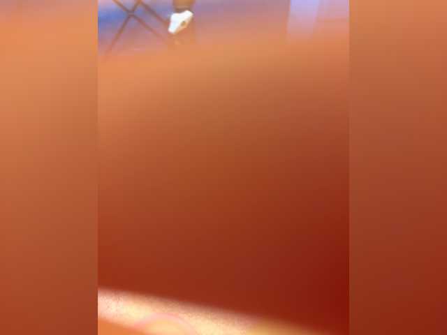 Milkkksheik-981 live cam on BongaCams