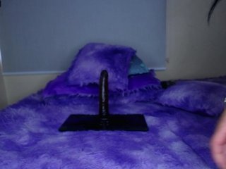 scarlett-bigass Porn Show