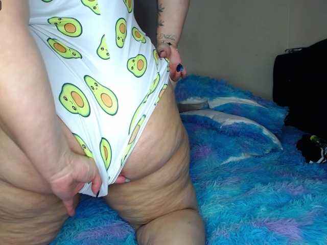 scarlett-bigass