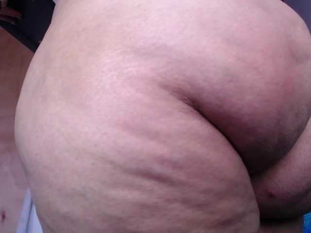 scarlett-bigass