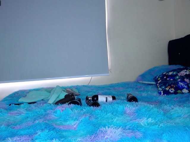 scarlett-bigass live webcam show