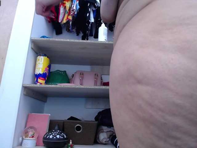 scarlett-bigass webcam bongacams model stream image