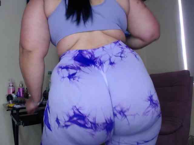 scarlett-bigass