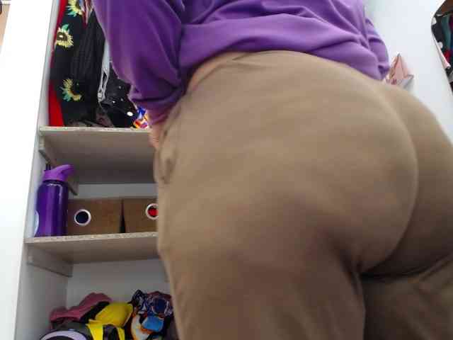 scarlett-bigass webcam