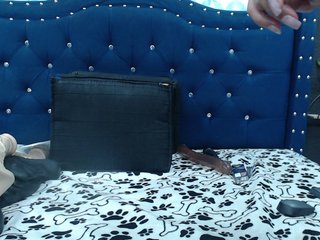 catalella-latina Porn Show