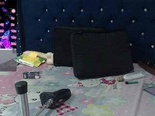 catalella-latina Porn Show