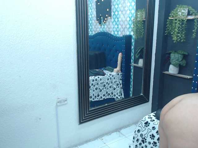 catalella-latina live cam on BongaCams