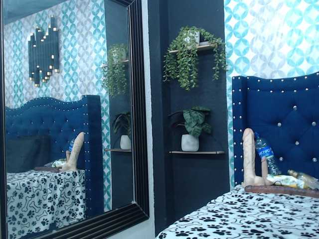 catalella-latina live cam on BongaCams