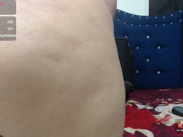 catalella-latina live cam on BongaCams