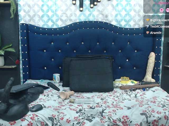 catalella-latina live cam on BongaCams