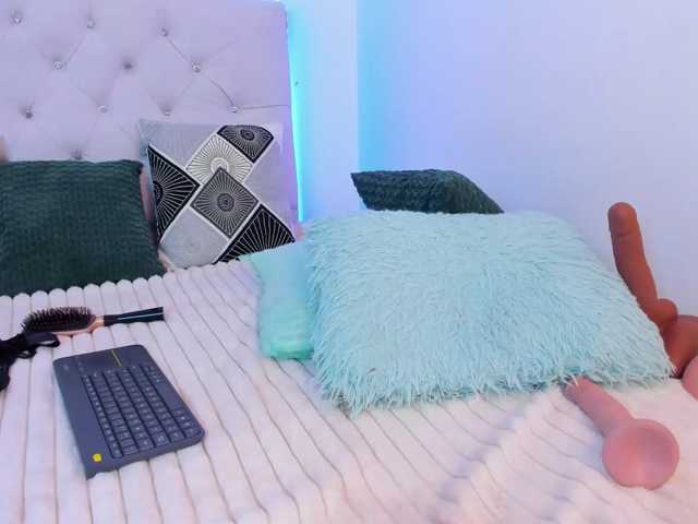 susansimpson live cam preview