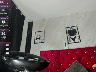 Kazsandra Porn Show