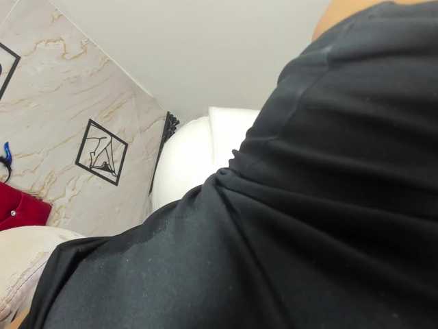 Kazsandra live cam on BongaCams